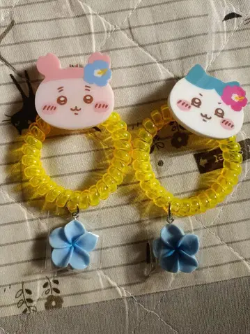 치이카와 시사 기념품 가게 머리끈 헌책방 & 하치와레