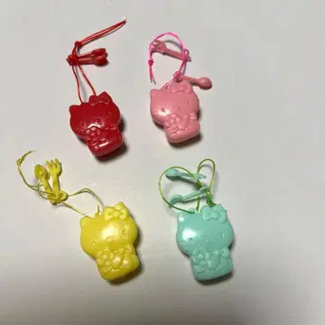 쇼와 레트로 산리오 헬로키티 스트랩 프리미엄 키링