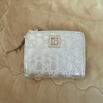 이단 접이식 지갑 합성 피혁