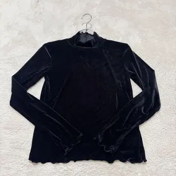 새상품급 [ r.p.s ] 티셔츠 상의 벨벳 소재 긴팔