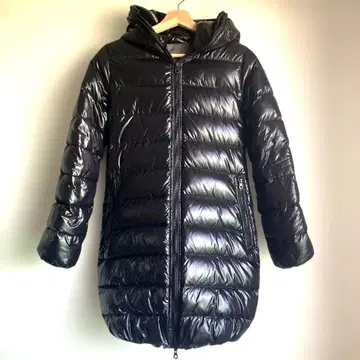 DUVETICA 듀베티카 38 블랙 ACEQUATTRO