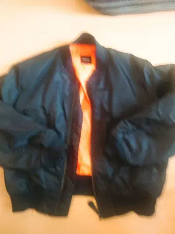 BEAMS 블랙 MA-1 플라이트 자켓 M