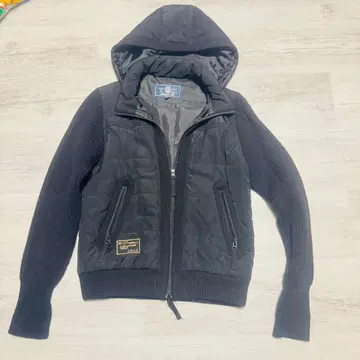 AVIREX RB-57F 블랙 후드 부착 자켓