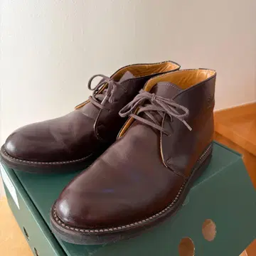 Danner 다크 브라운 처카 부츠 포스트맨