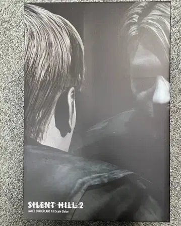 SILENT HILL 2 제임스 썬더랜드 1/6 스케일 동상