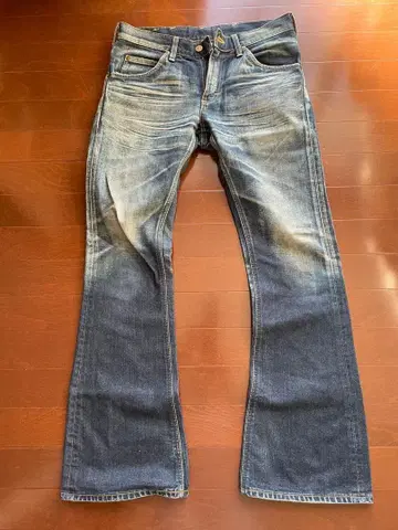 리 라이더스 부츠컷