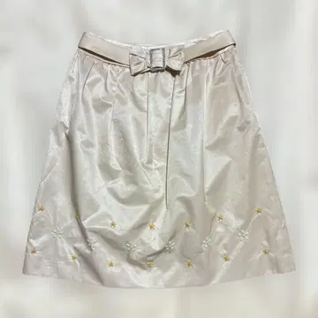 [ 쿠레쥬 ] 베이지 플레어 스커트 사이즈 36