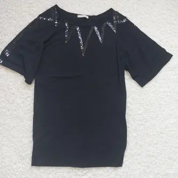 JENEVIEVE 블랙 반팔 튜닉 스팽글