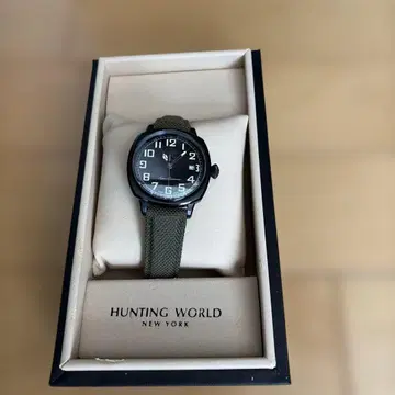 HUNTING WORLD 손목시계 블랙/그린