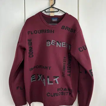 니콜 클럽 포맨 크루넥 스웨터 버건디