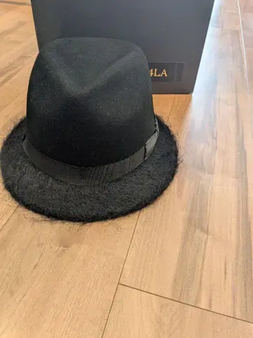 블랙 울 펠트 햇