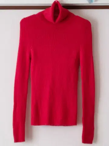 알파카 100% 터틀넥 스웨터