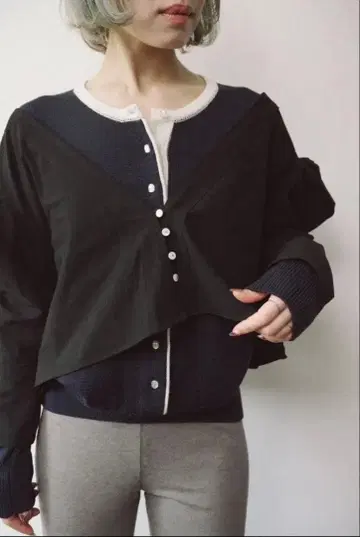 Drop puff blouse black