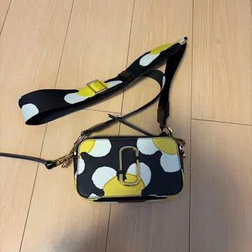 마크제이콥스 데이지 스냅샷