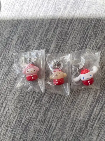 산리오 딸기 메지루시 액세서리