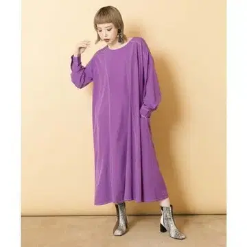 새상품 오즈모시스 바이컬러 스티치 절개 원피스