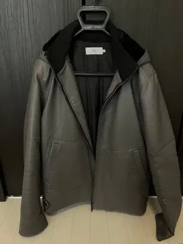 [ 사용 빈도 적음 ] AZUL 아우터