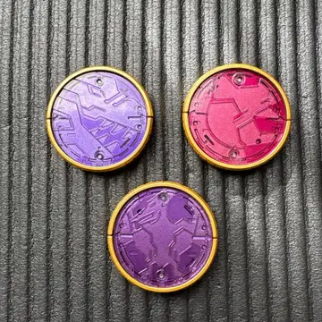 CSM 코어 메달 프토티라 콤보