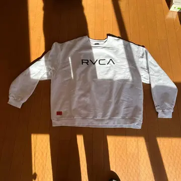 RVCA 화이트 크루넥 맨투맨 XL