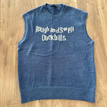 Rough and Swell Duckbills 베스트 S 사이즈