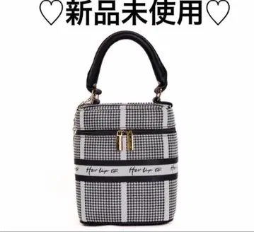 미개봉 새상품 Herlipto Jacquard Vanity Bag 블랙