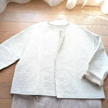 새상품 리제타 퀼트 노카라 자켓 보타니컬 말테