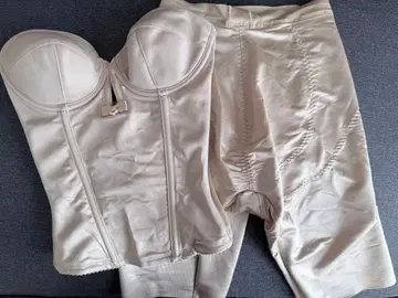 브라이덜 이너 베이지 DRESS The LIFE C65