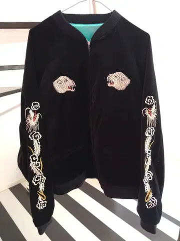 THRIFTY LOOK/스리프티룩 GREENLAND 수베니어