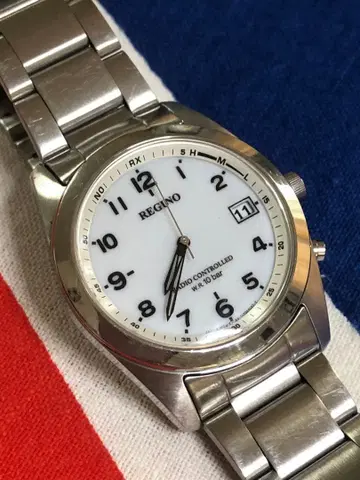 레그노 솔라 전파 시계