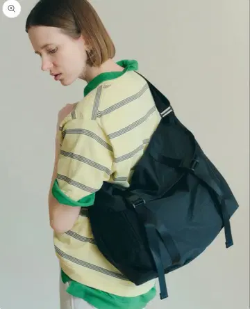 AMIACALVA 메신저 백 신존