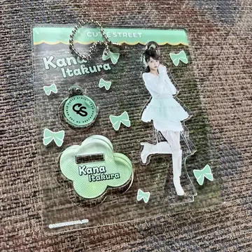 CUTIE STREET 이타쿠라 카나 아크릴 스탠드 24AW