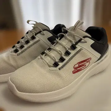 Skechers 아치핏 27cm