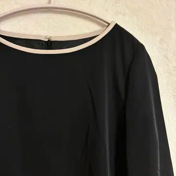 NATURAL BEAUTY BASIC 바이컬러 원피스 블랙 M