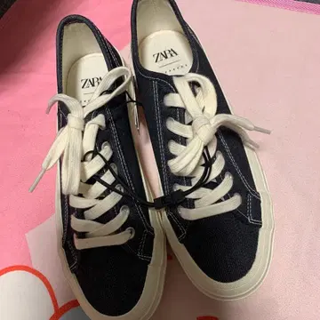 ZARA 다크 블루 스니커즈 39