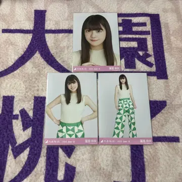 노기자카46 브로마이드 토미사토 리나 슬리브리스 니트 컴프