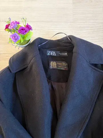 ZARA 블랙의 더블 브레스트 롱 코트