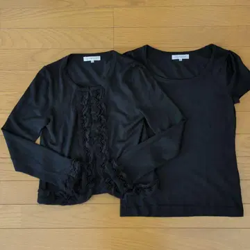 M-premier 블랙 프릴 가디건과 상의 앙상블 36