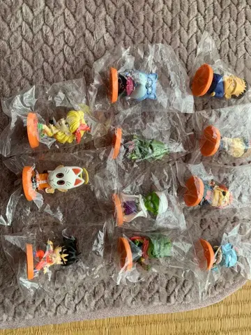 드래곤볼 피규어 세트