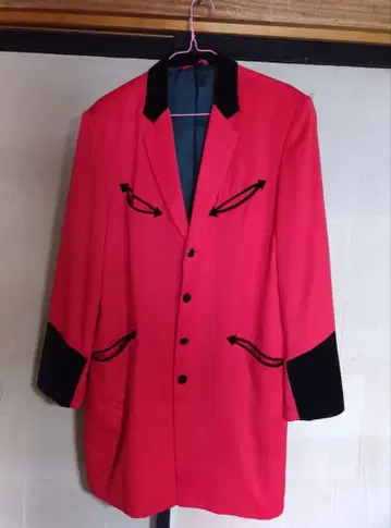 에드워드 자켓 크림 소다 빨간색