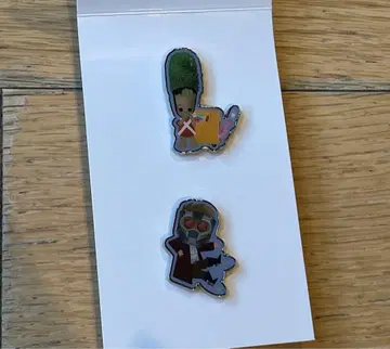 그루트 핀 배지