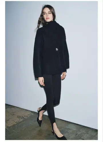 숏 니트 코트 스카프 포함 ZARA S 사이즈