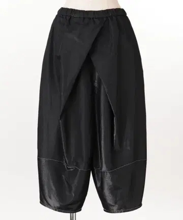 자우 팬츠 새상품 미사용품 택 포함