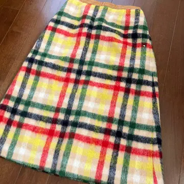 아놀드 파머 새상품급 빅 하우스 체크 샤기 멜톤 스커트