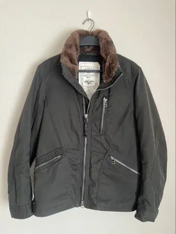 MARK STORE 퍼 달린 자켓