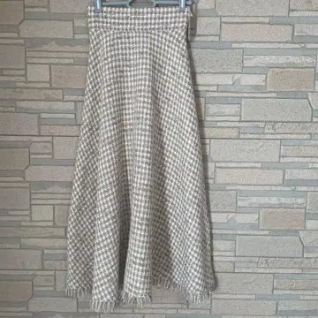 베이지 계열 체크 플레어 스커트 사이즈 17