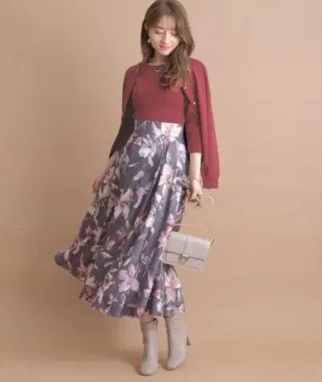 아푸와이저 리셰 가을 플라워 프린트 스커트 스모크 핑크 SS