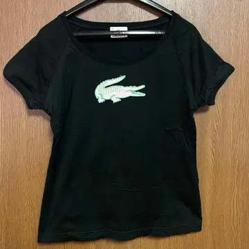 LACOSTE 블랙 T셔츠 사이즈 42