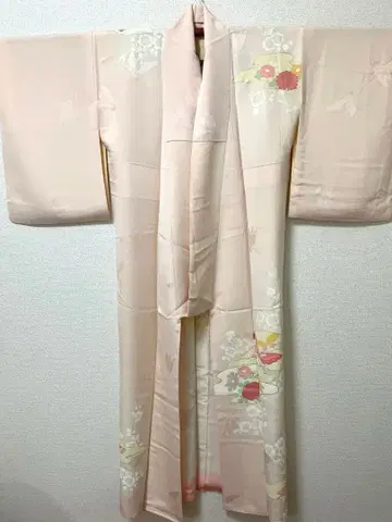 연한 핑크 꽃무늬 기모노 입학식 시치고산