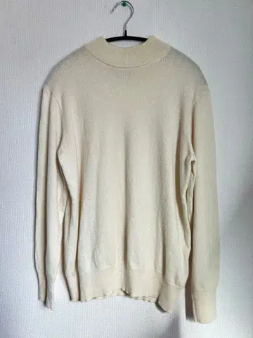 에디피스 AURORA 캐시미어 모크넥 스웨터 아이보리