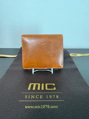 mic 바구다 이단 접이식 미니 지갑 (카멜)